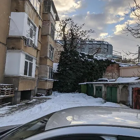 Midtown Place Loft таванска с баня Doris 2 Plowdiw