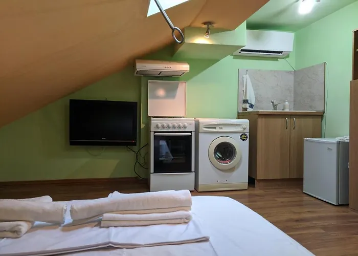 Midtown Place Loft таванска с баня Doris 2 Filibe