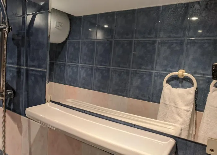 Midtown Place Loft таванска с баня Doris 2 * Filibe