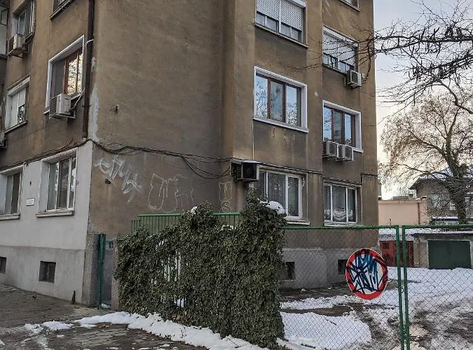 Midtown Place Loft таванска с баня Doris 2 Filibe